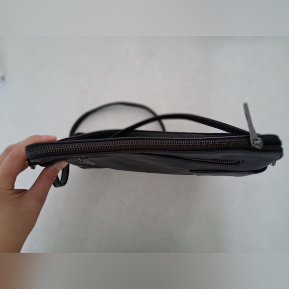 Matt & Nat/ WHILEM Black Vegan Leather Hobo Bag/ 2 Straps - Picture 14 of 16